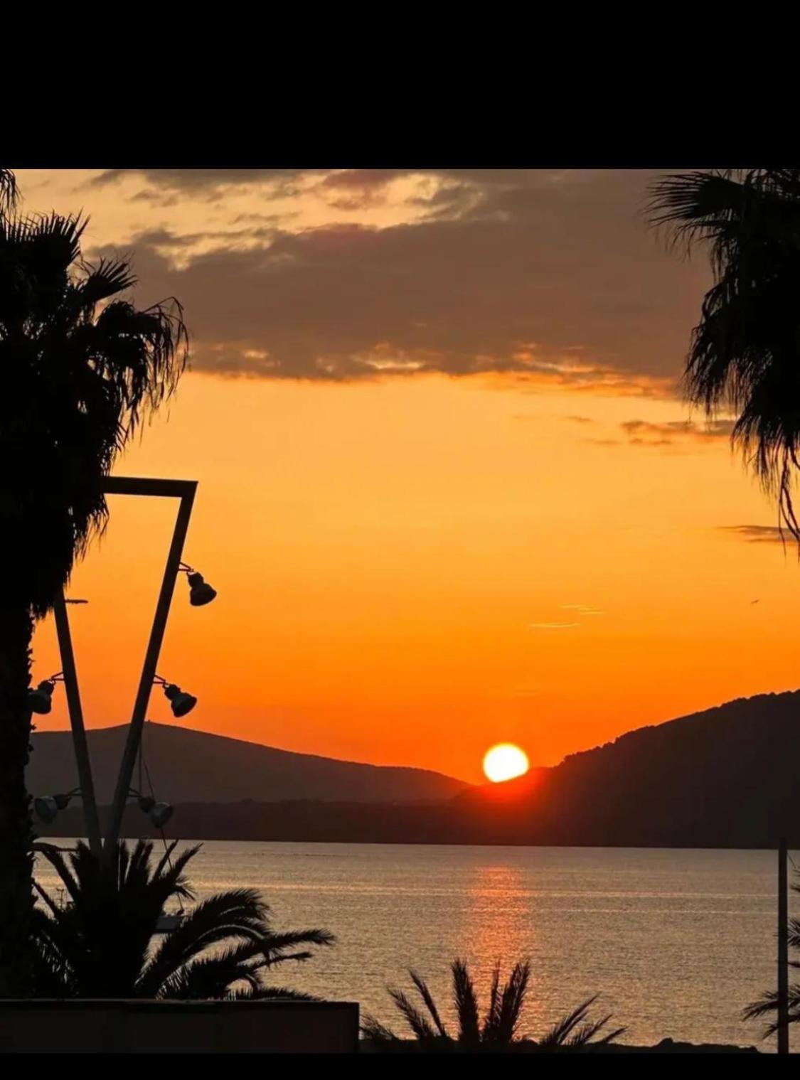 Appartamento Isola Catalana アルゲーロ エクステリア 写真